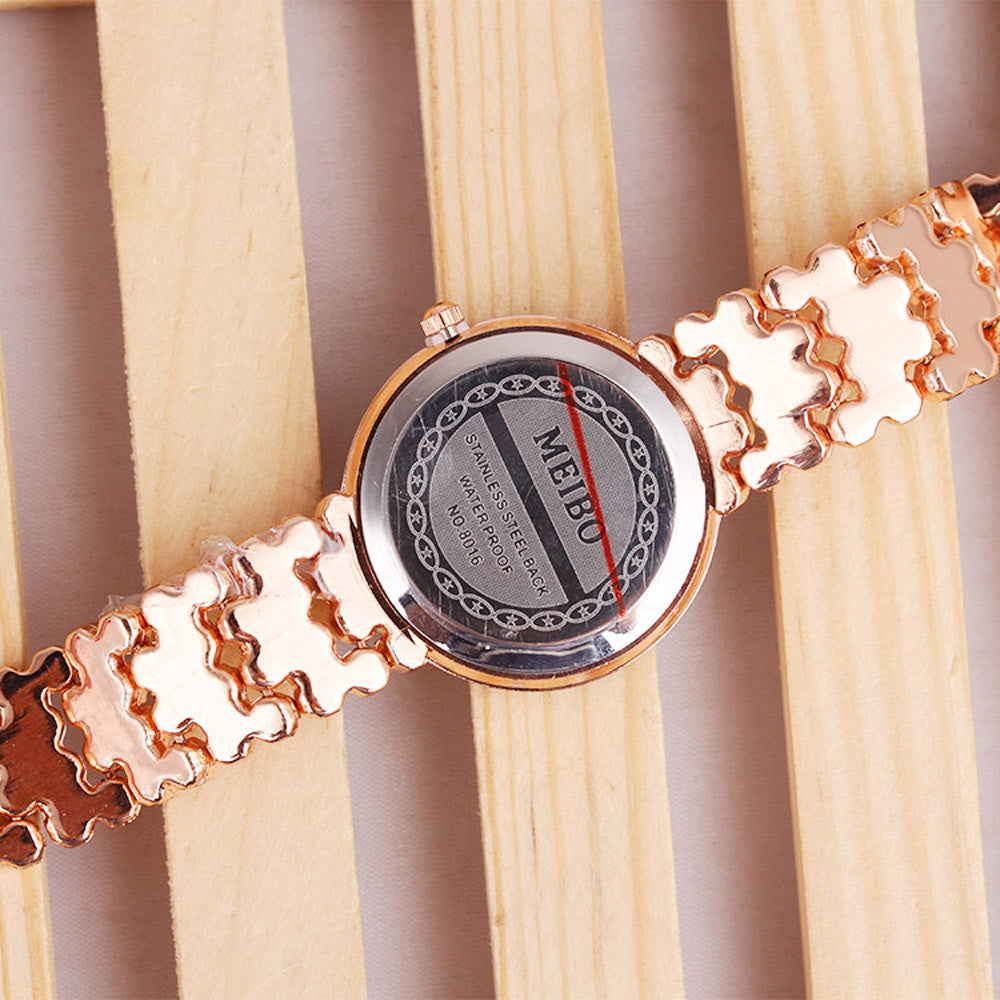 Fashion Women's Alloy Pointer Quartz Wrist Watch